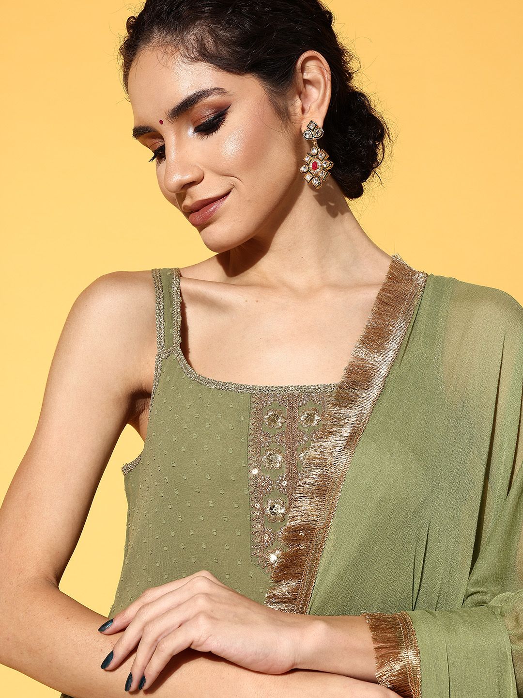Dhiyona VA Women's Textured Poly Georgette Spaghetti Straps Kurta Set