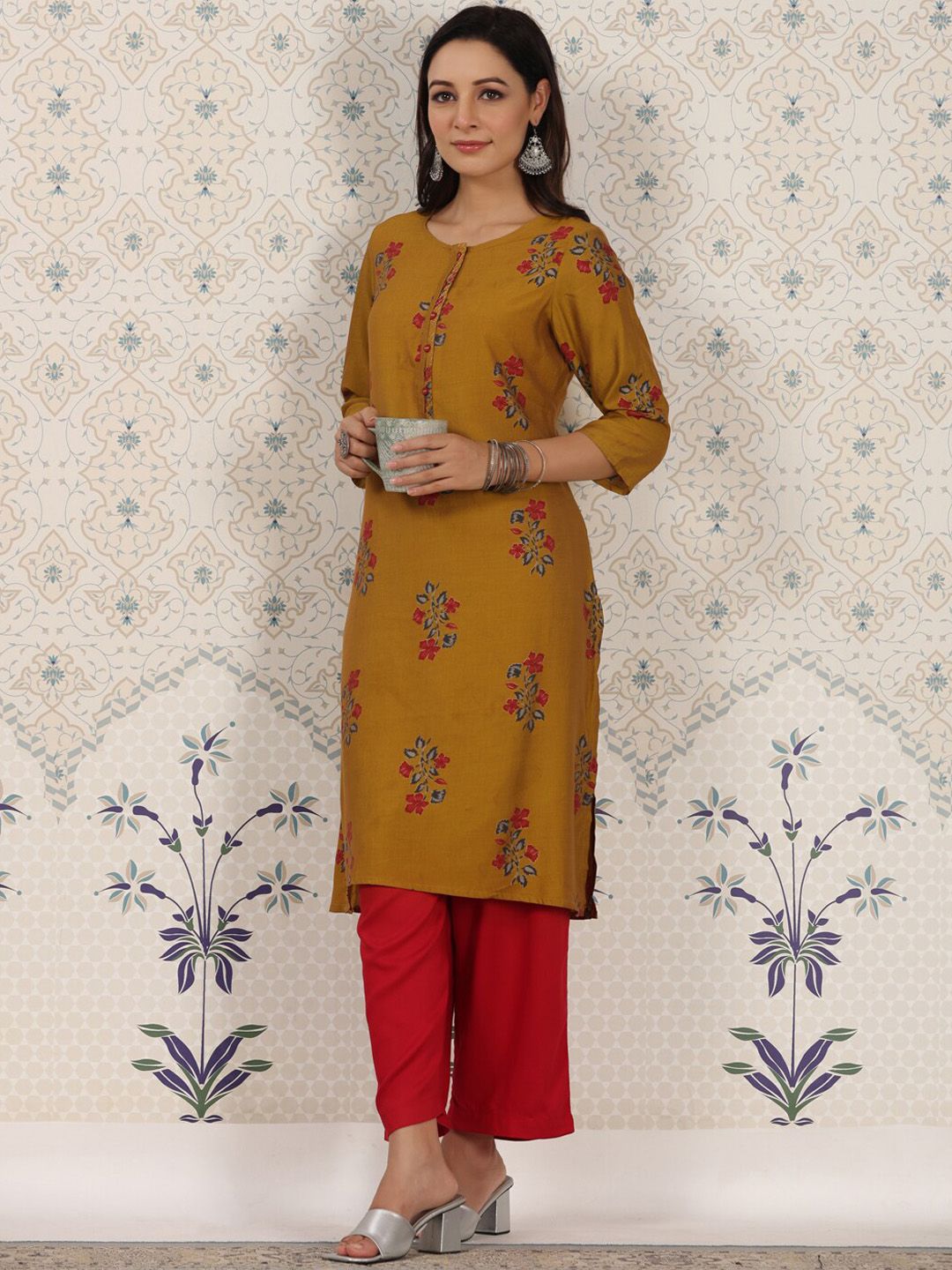 Dhiyona OD Floral Printed Zari Detailed Straight Kurta