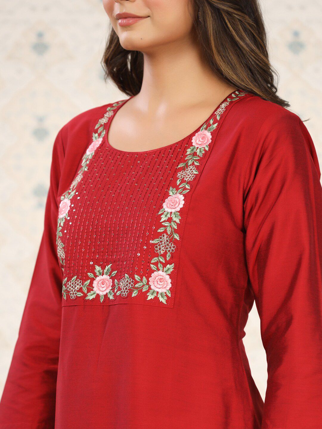 Dhiyona OD Floral Embroidered Kurta
