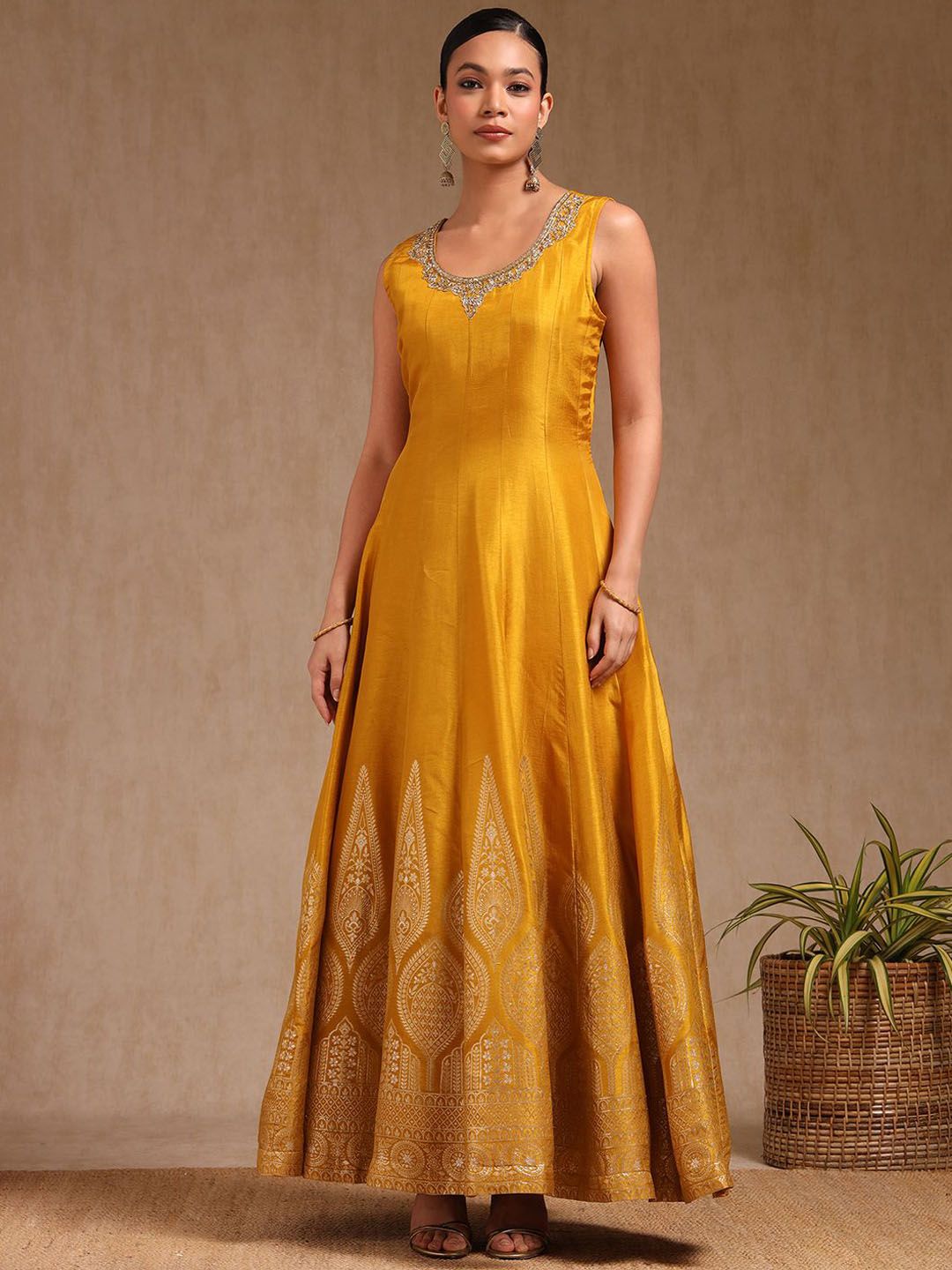 Dhiyona SO Women's Women Embroidered Regular Mirror Work Kurta with Trousers & With Dupatta