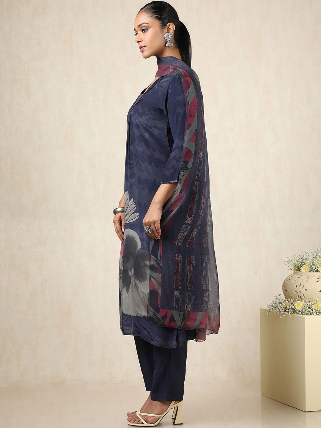 Dhiyona SO Women's Floral Printed Square Neck Beads and Stones Silk Empire Kurta With Trousers & Dupatta