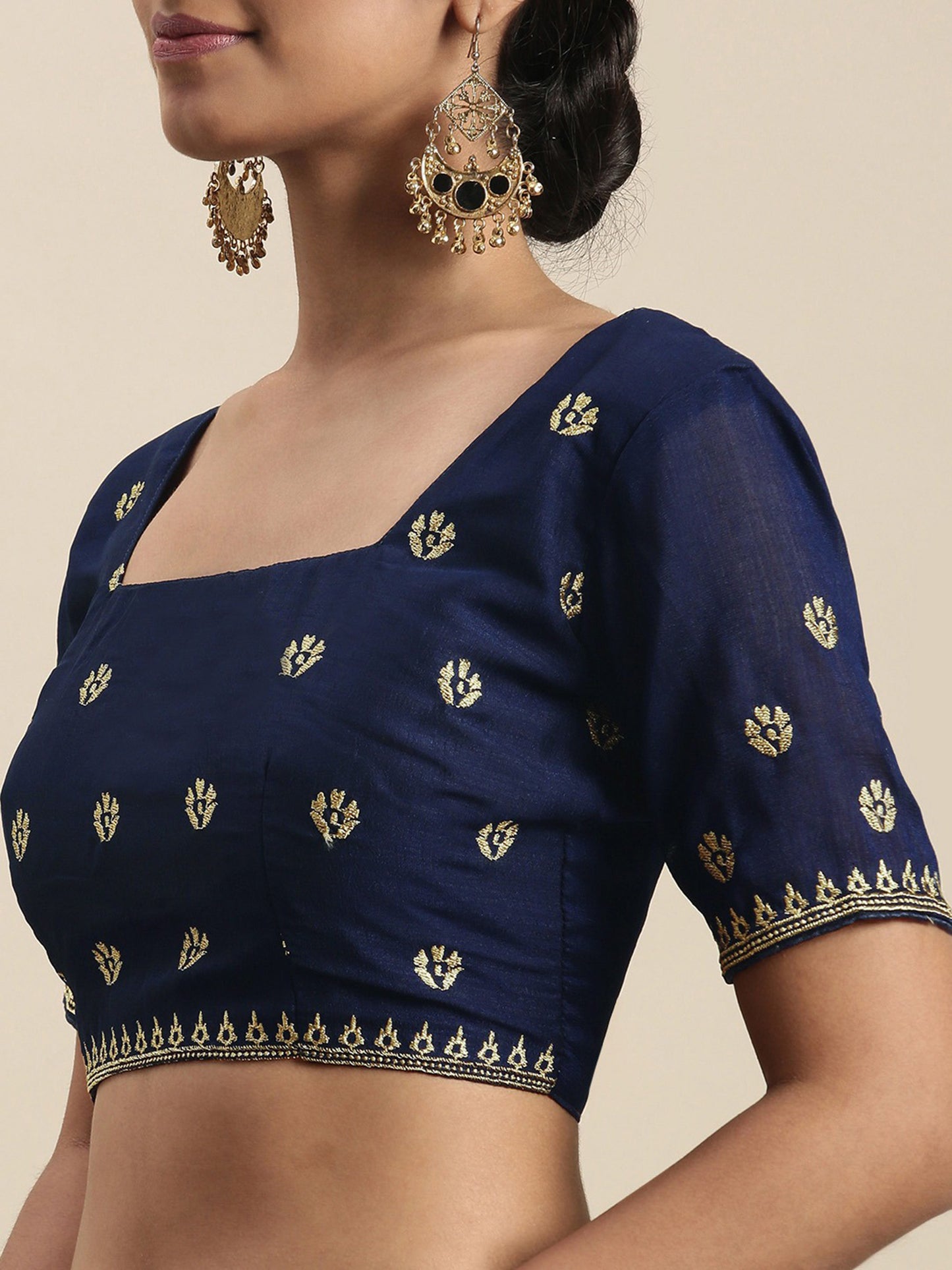 Women's Silk Blend Navy Blue Embellished Designer Saree With Blouse Piece