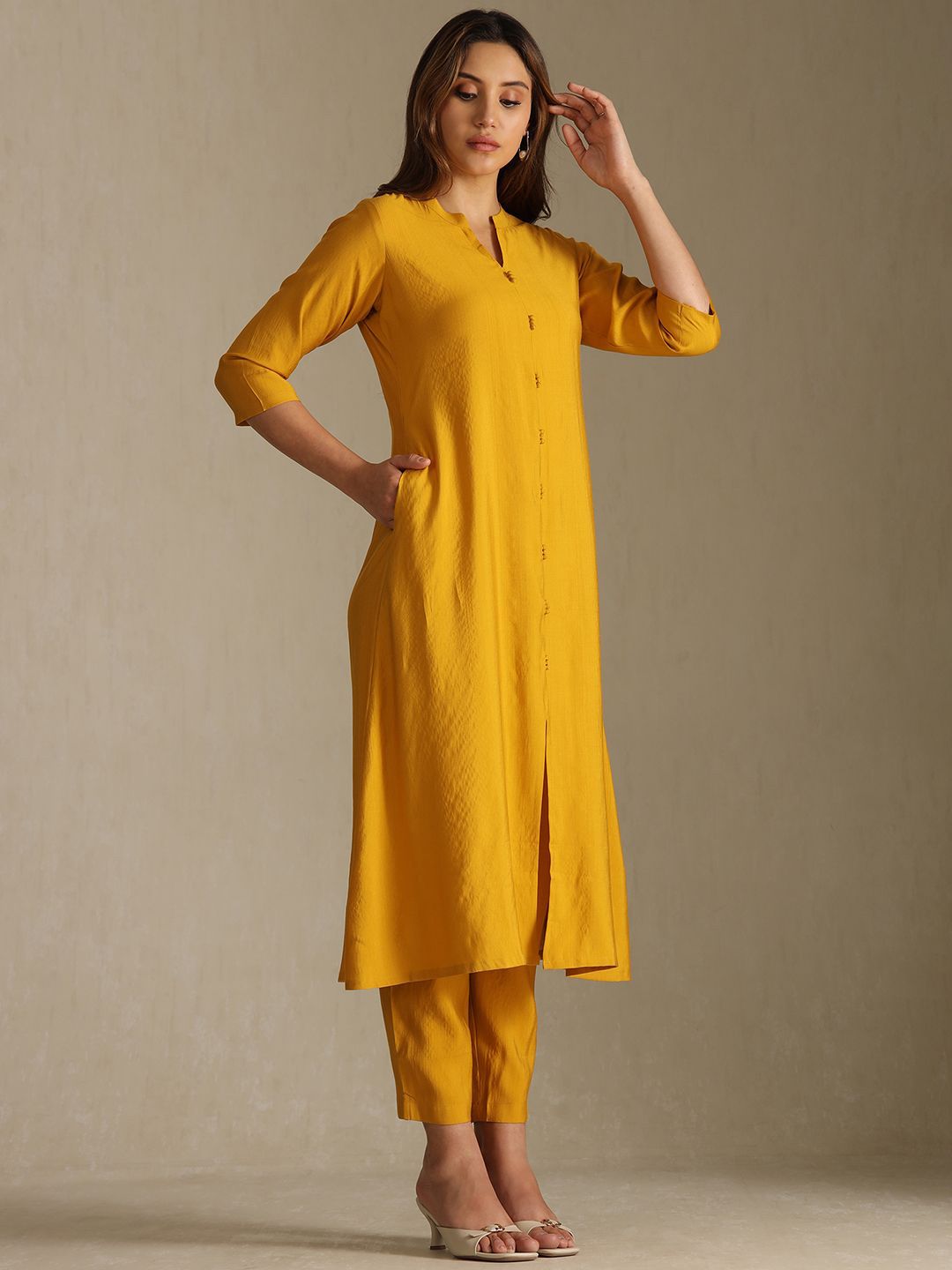 Dhiyona SO Women's Mandarin Collar A-Line Kurta With Trousers