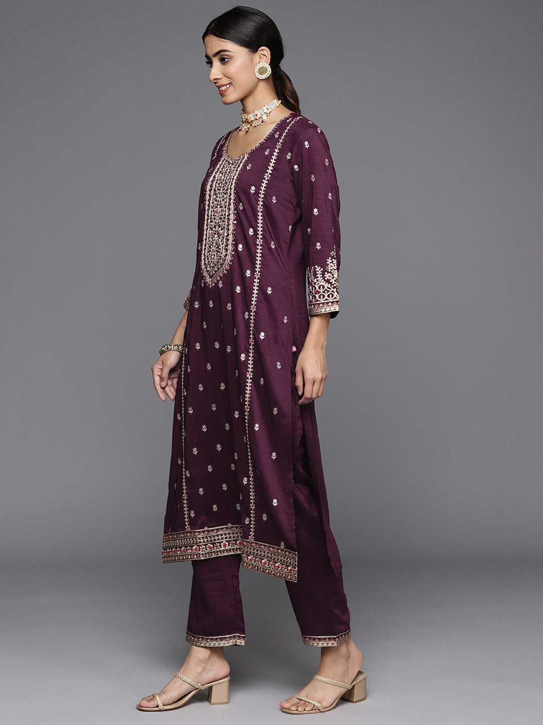 Dhiyona VR Women's Burgundy Embroidered Kurta Paired With Tonal Bottom And Dupatta