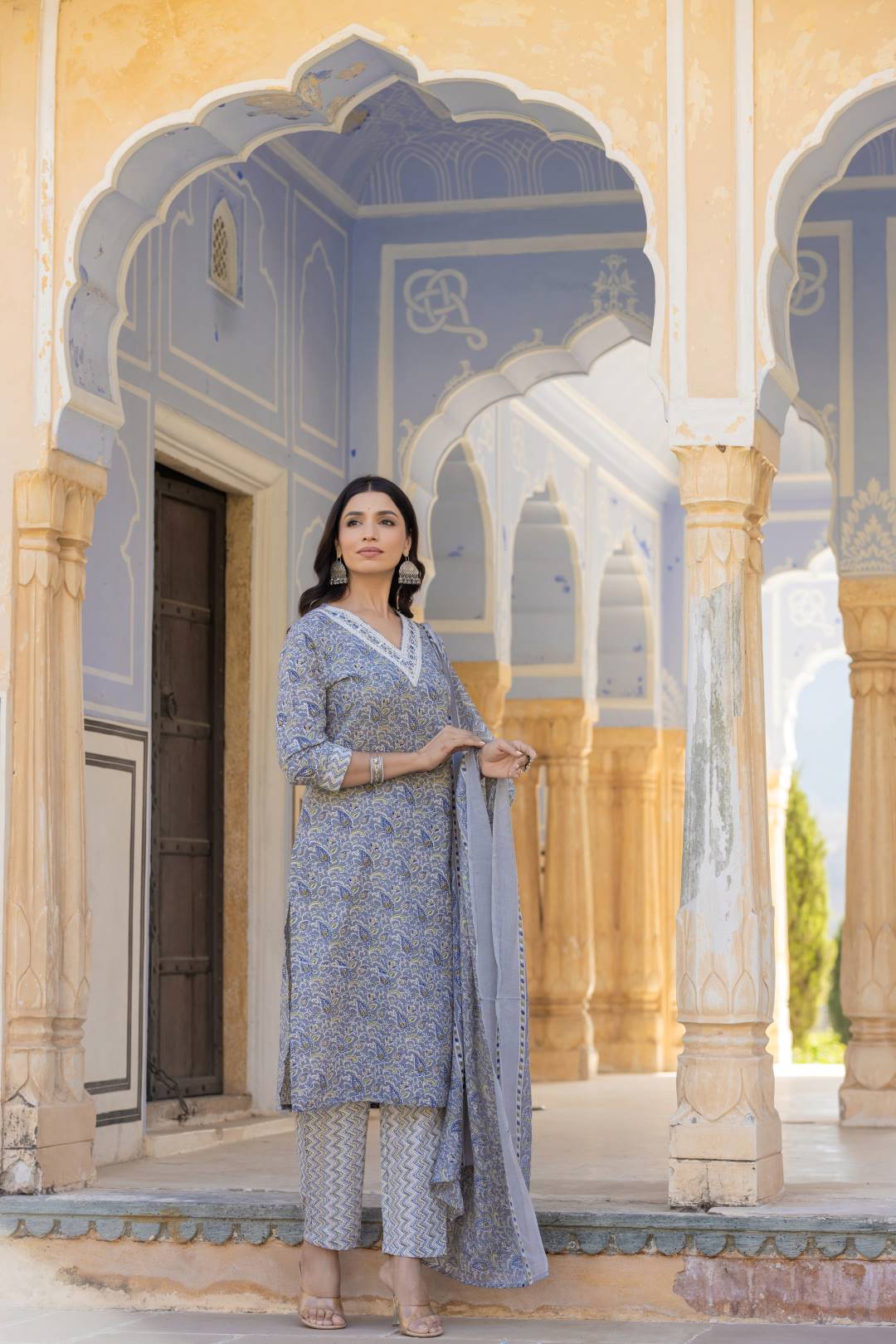 Dhiyona VR Women's Grey Embroidered V Neck Kurta With Printed Bottom And Dupatta