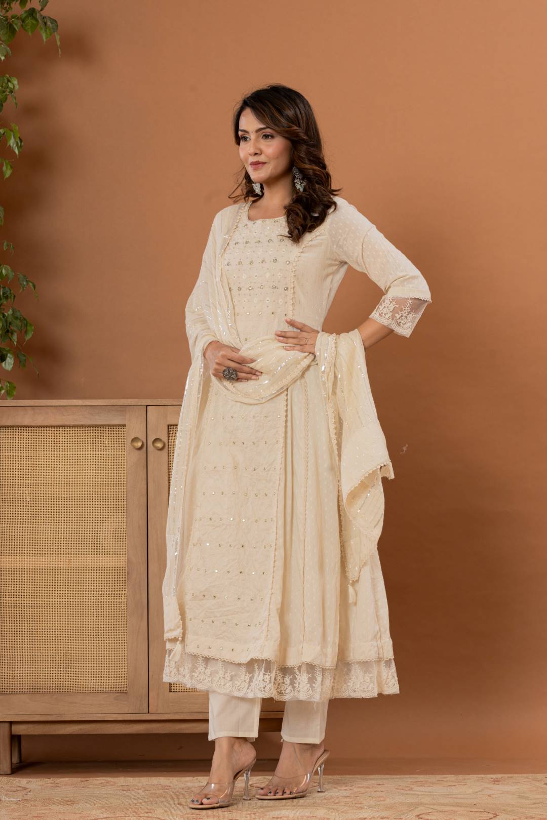 Dhiyona VR Women's Off-White Mirror And Thread Work, Scallop Lace Anarkali Kurta Paired Wirh Embroidered Bottom And Dupatta