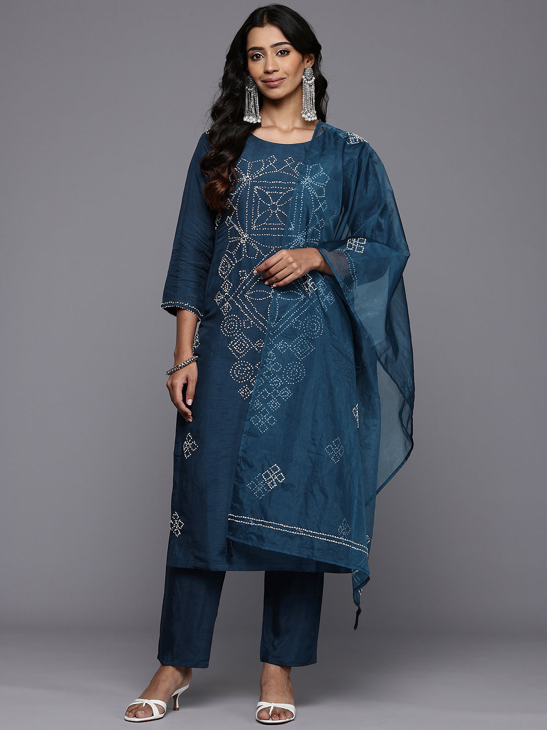 Dhiyona VR Women's Navy Blue Hand Embroidered Straight Kurta With Trousers And Embroidered Dupatta