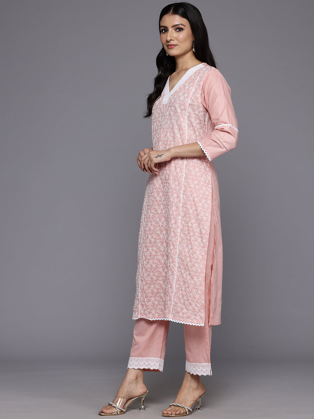 Dhiyona VR Women's Pink V Neck Thread Embroidered With Tonal Bottom And Chiffon Dupatta