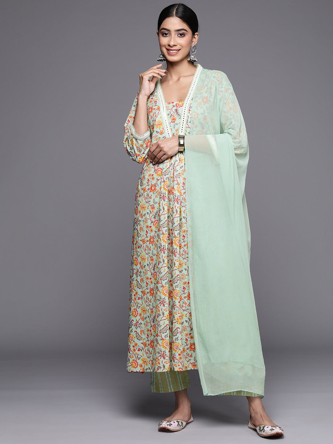 Dhiyona VR Women's Sea Green Floral Printed A-Line Kurta With Three Quarter Sleeves Paired With Printed Bottom And Solid Chiffon Dupatta