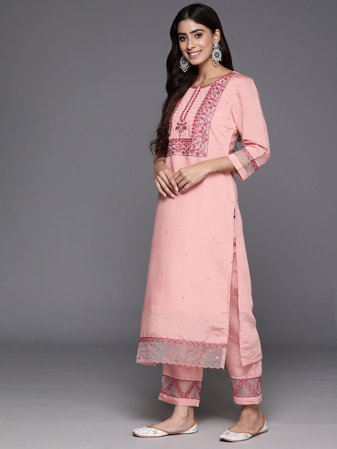 Dhiyona VR Women's Peach Embroidered Straight Kurta Paired With Tonal Bottom And Organza Embroidered Dupatta