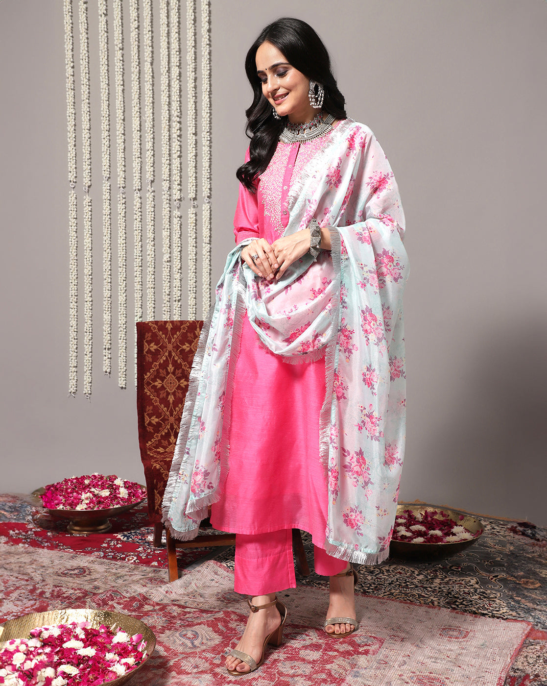 Dhiyona VR Women's Pink Floral Embroidered Regular Chanderi Silk Kurta With Trousers & With Dupatta