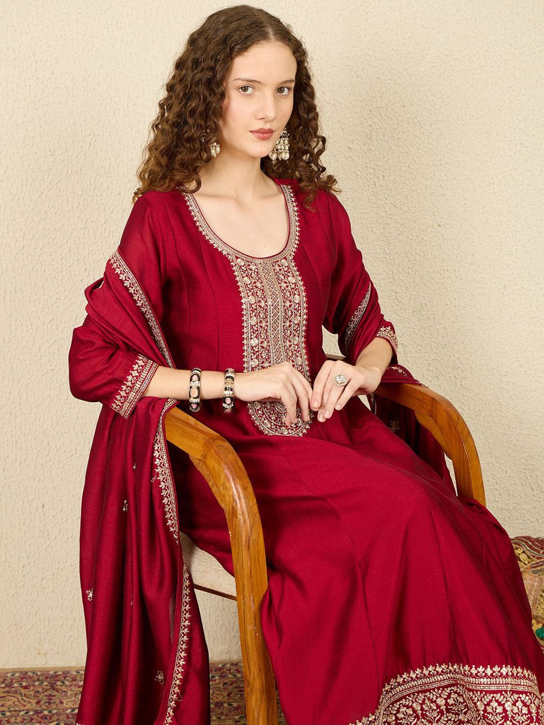 Ethnic Motifs Embroidered Sequinned Anarkali Kurta with Trousers & Dupatta