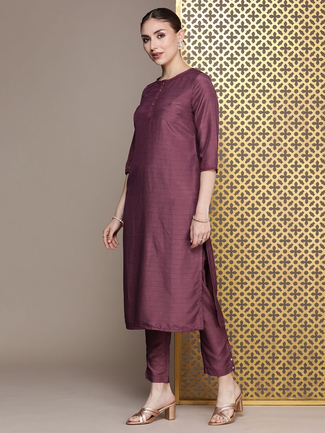 Dhiyona PD Women Jashn Kurta with Trousers