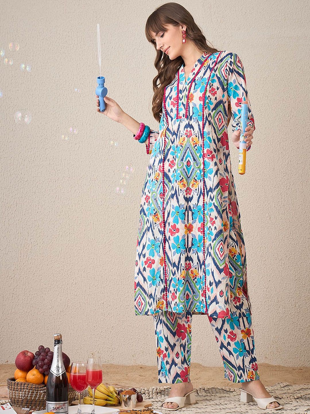 Dhiyona IE Floral Printed V-Neck Pure Cotton Tunic With Trouser
