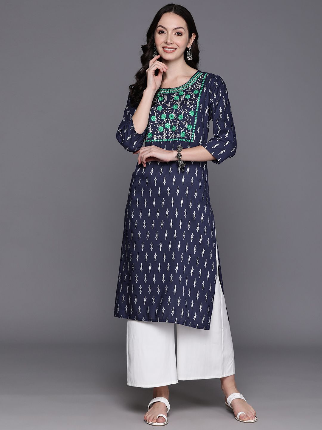 Dhiyona IE Ethnic Motifs Embroidered Mirror Work Kurta
