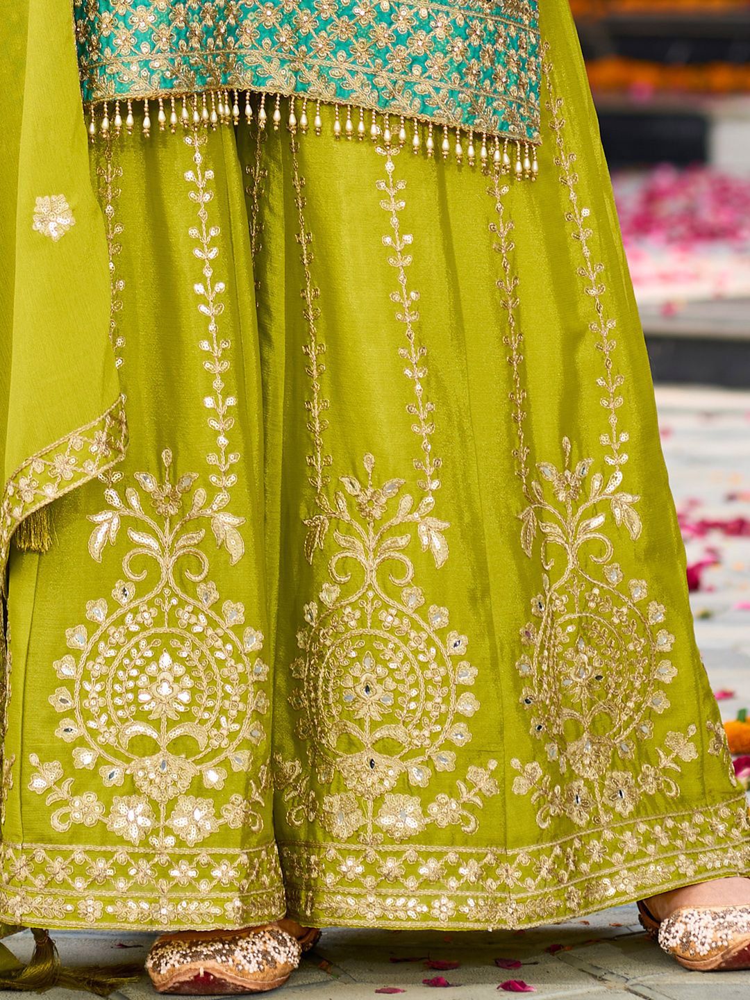 Floral Embroidered Zari Straight Kurti With Palazzos And Dupatta