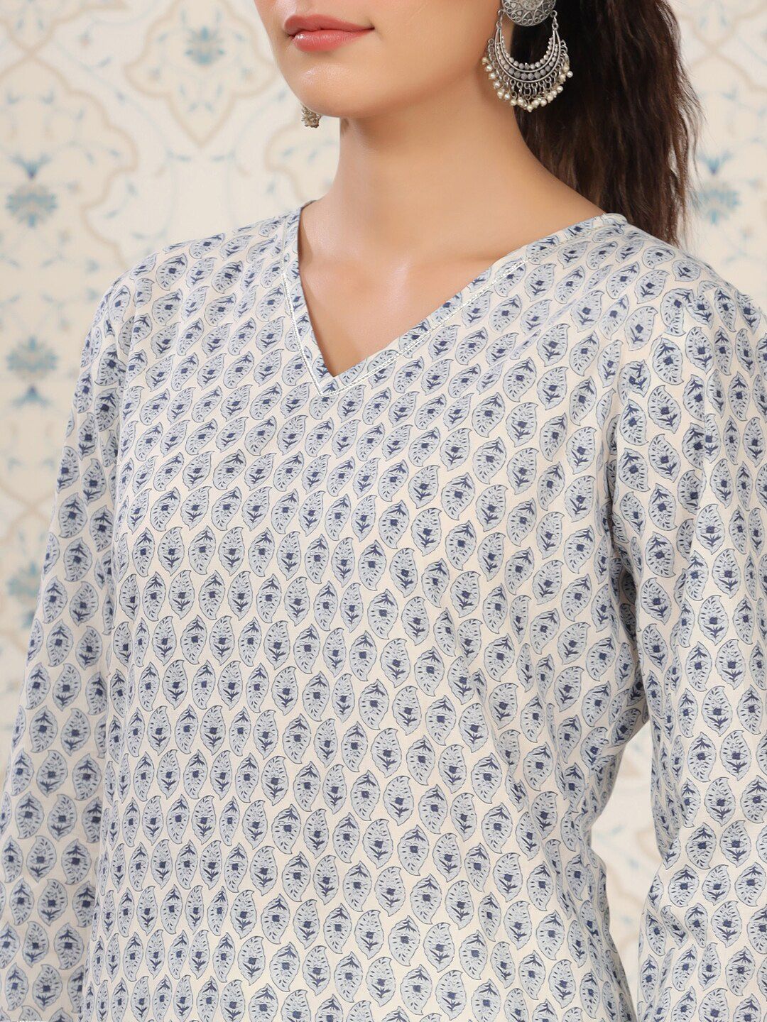 Dhiyona OD Floral Printed Straight Pure Cotton Kurta