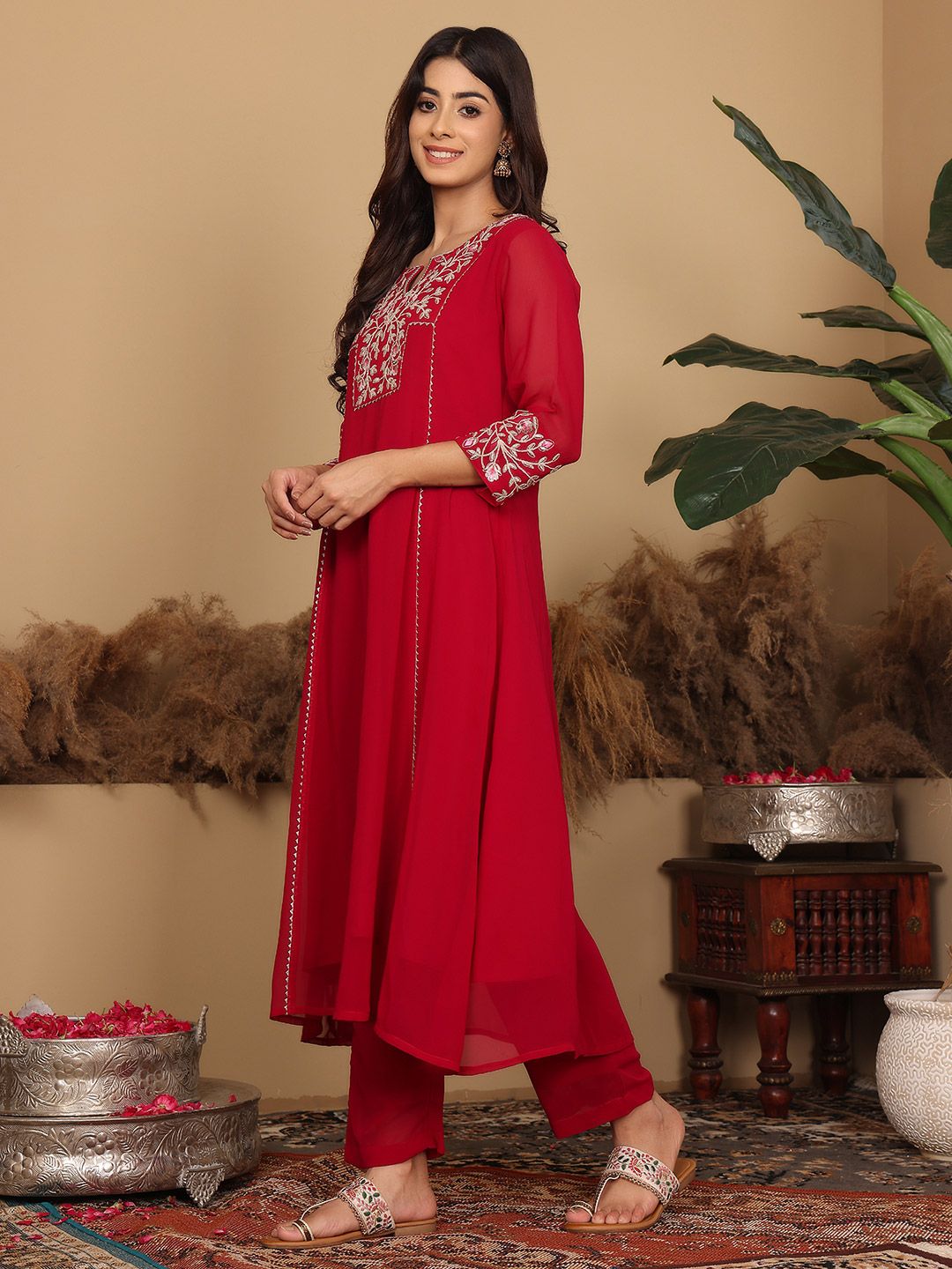 Dhiyona VA Women'sMagenta Floral Embroidered Panelled Silk Georgette Kurta With Trouser With Dupatta