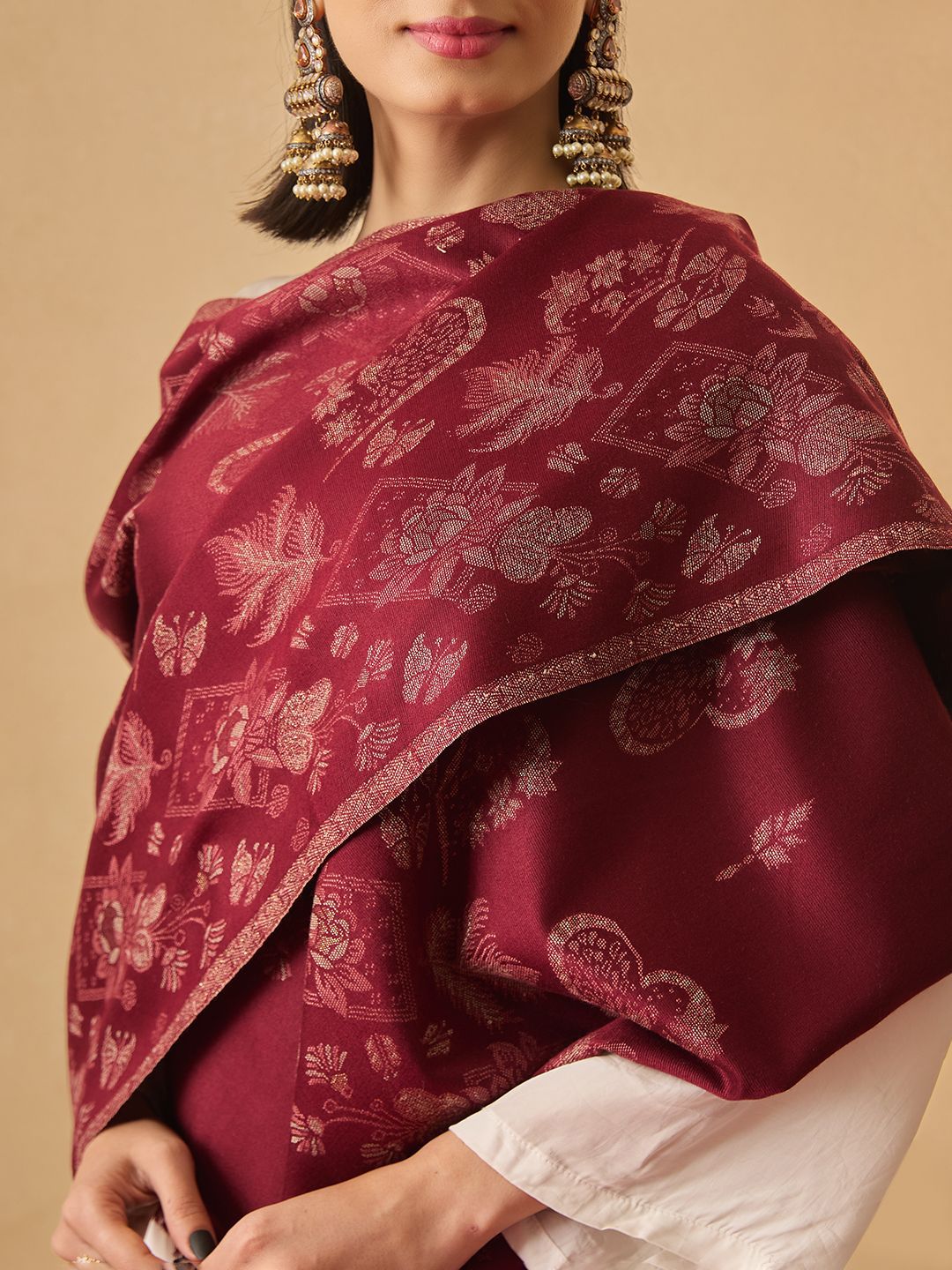 Dhiyona PA Floral Woven Design Gulab Kaani Woolen Shawl