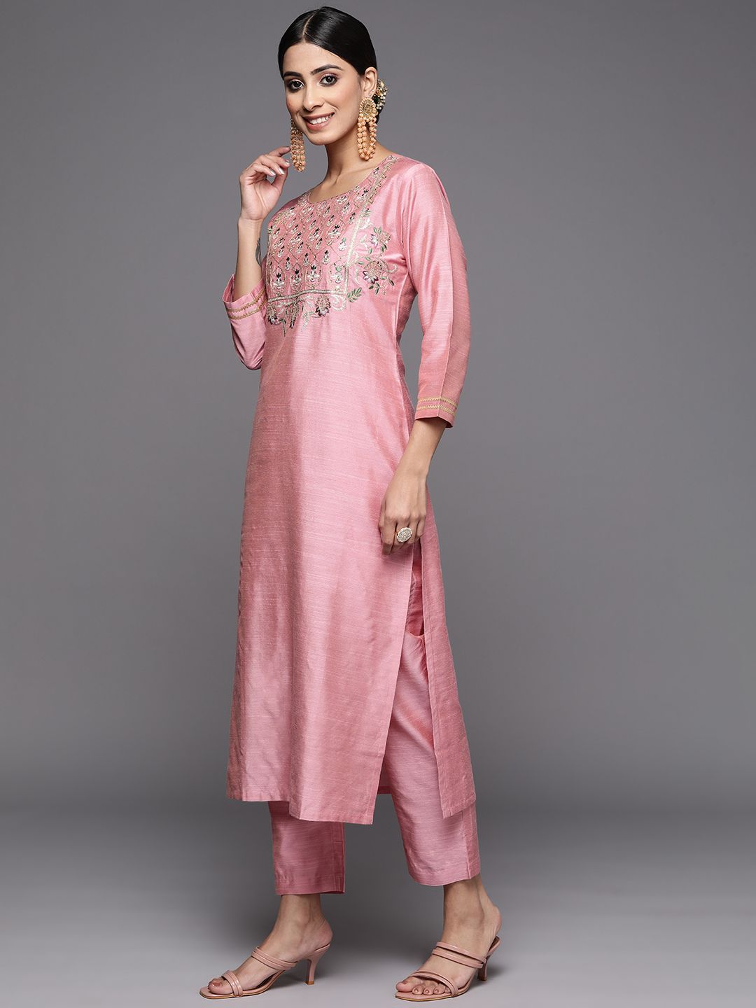 Dhiyona VA Women'sFloral Yoke Design Sequinned Dupion Silk Straight Kurta with Trouser & Dupatta