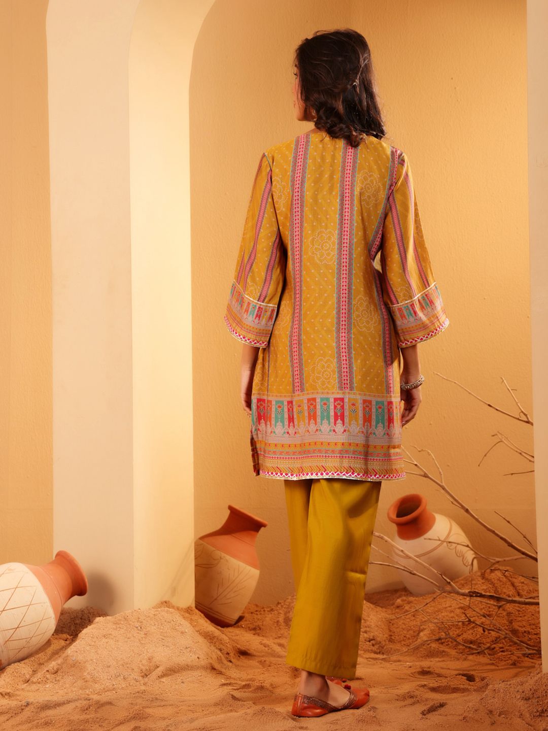 Dhiyona VA Women'sEthnic Motifs Printed Chanderi Silk Notch Neck Straight Kurta With Trousers