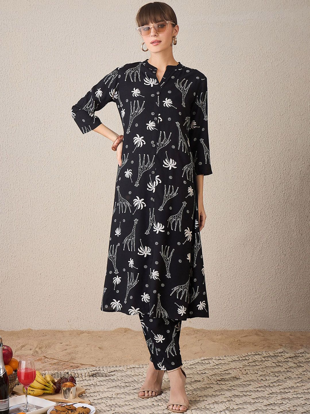 Dhiyona IE Printed Mandarin Collar A-Line Tunic With Trouser