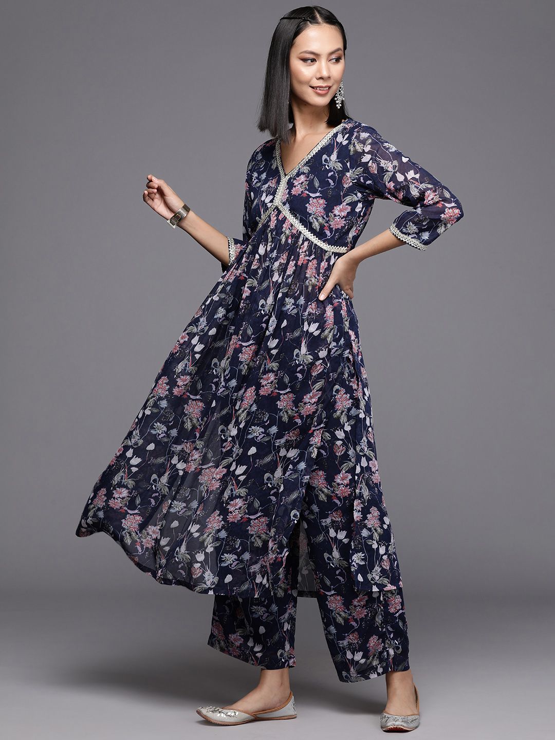 Dhiyona VA Women'sFloral Printed Pleated Gotta Patti Silk Georgette Kurta with Trousers & Dupatta