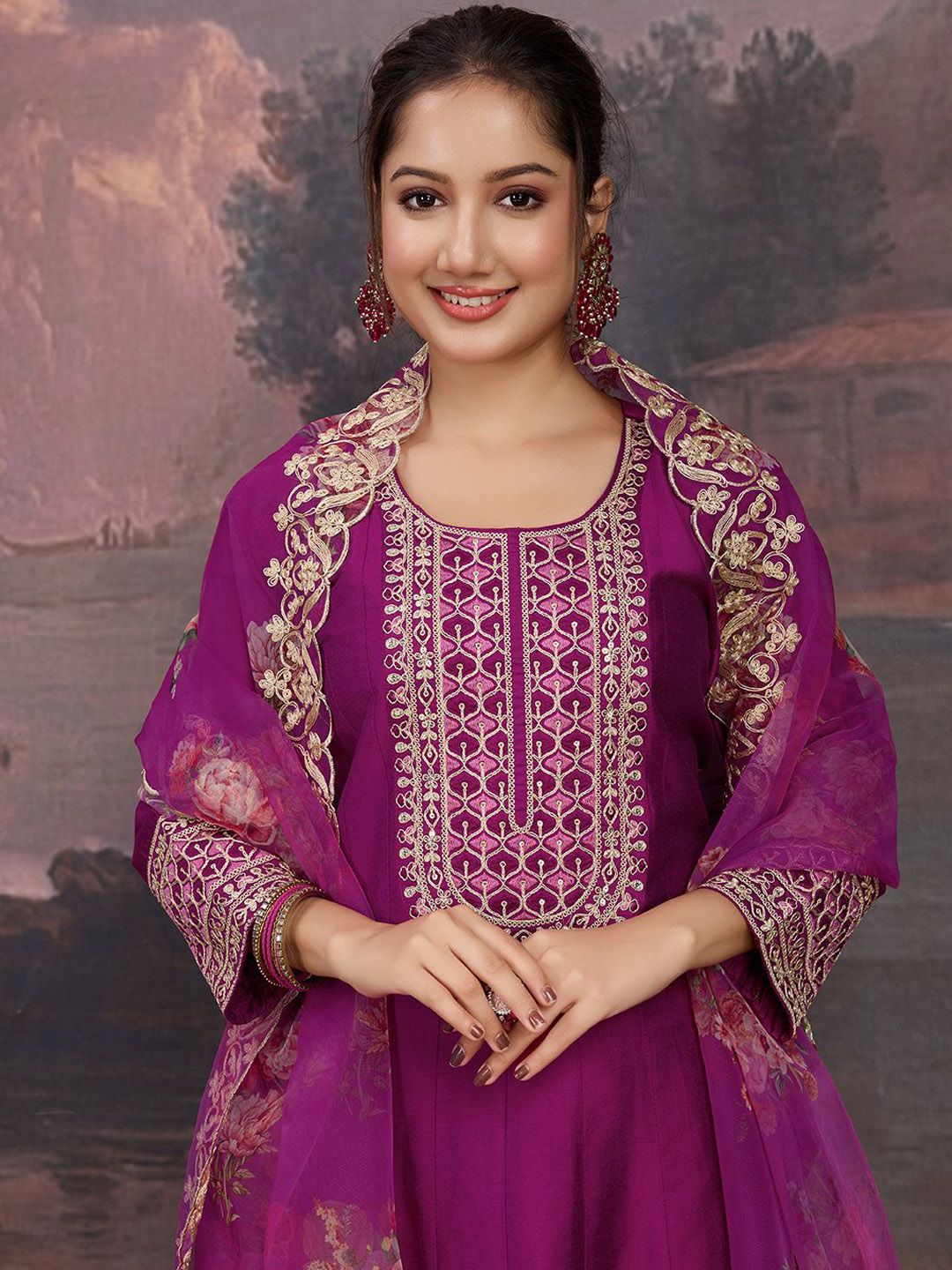 Dhiyona PD Women Floral Yoke Design Anarkali Kurta & Trousers With Dupatta