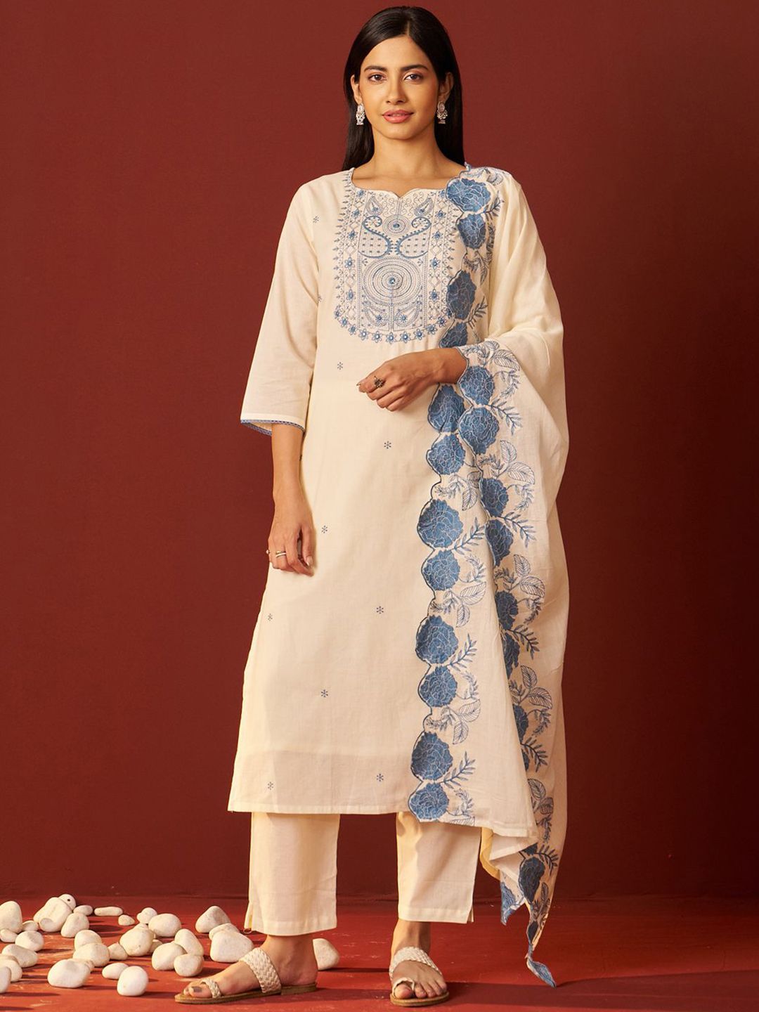 Dhiyona IE Paisley Embroidered Thread Work Pure Cotton Kurta With Trousers And Dupatta