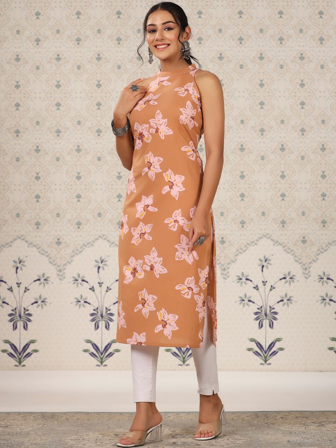Dhiyona OD Floral Printed Sleeveless Pure Cotton Straight Kurta