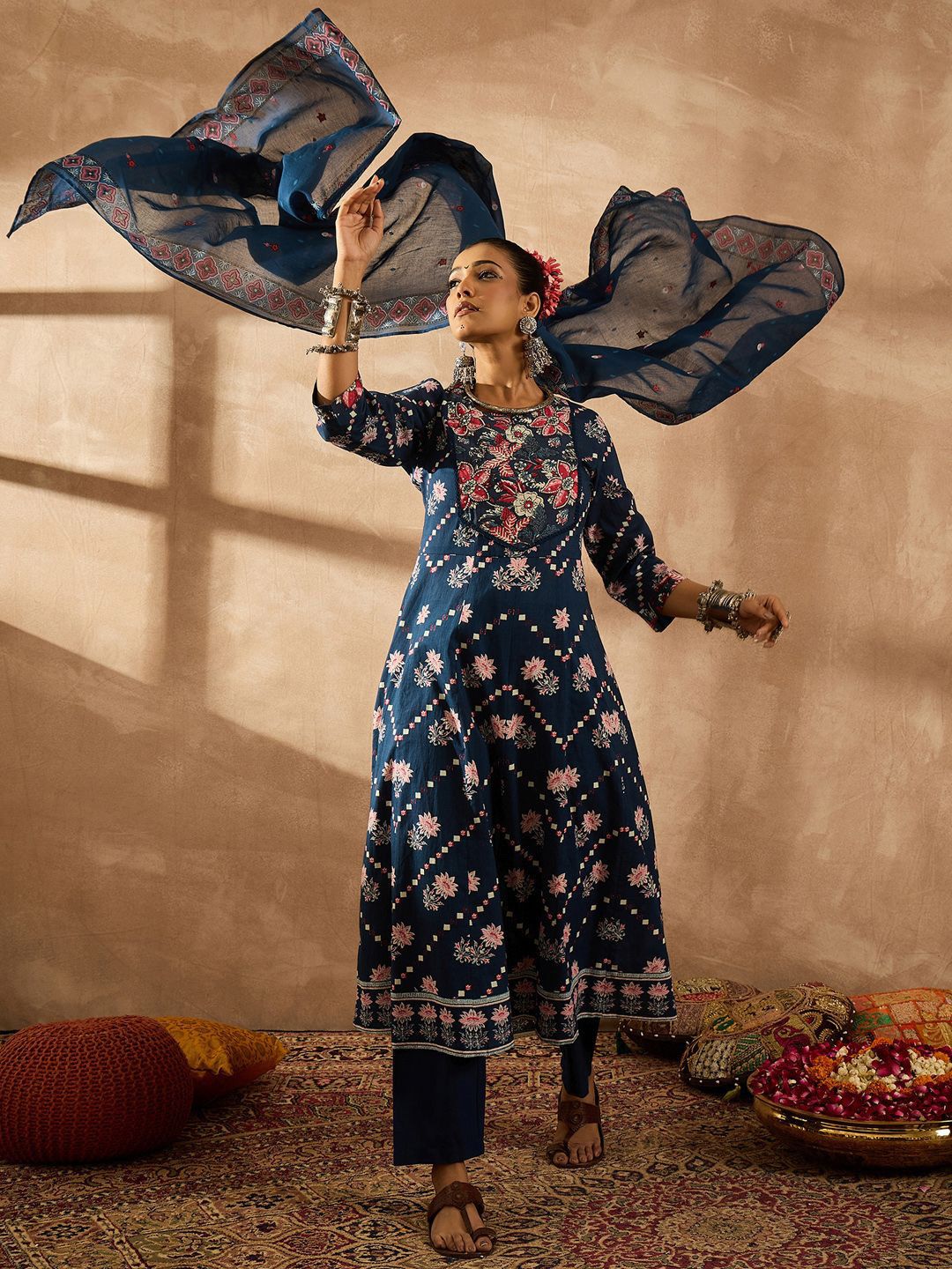 Women Floral Embroidered Regular Beads and Stones Pure Cotton Kurta with Trousers & With Dupatta