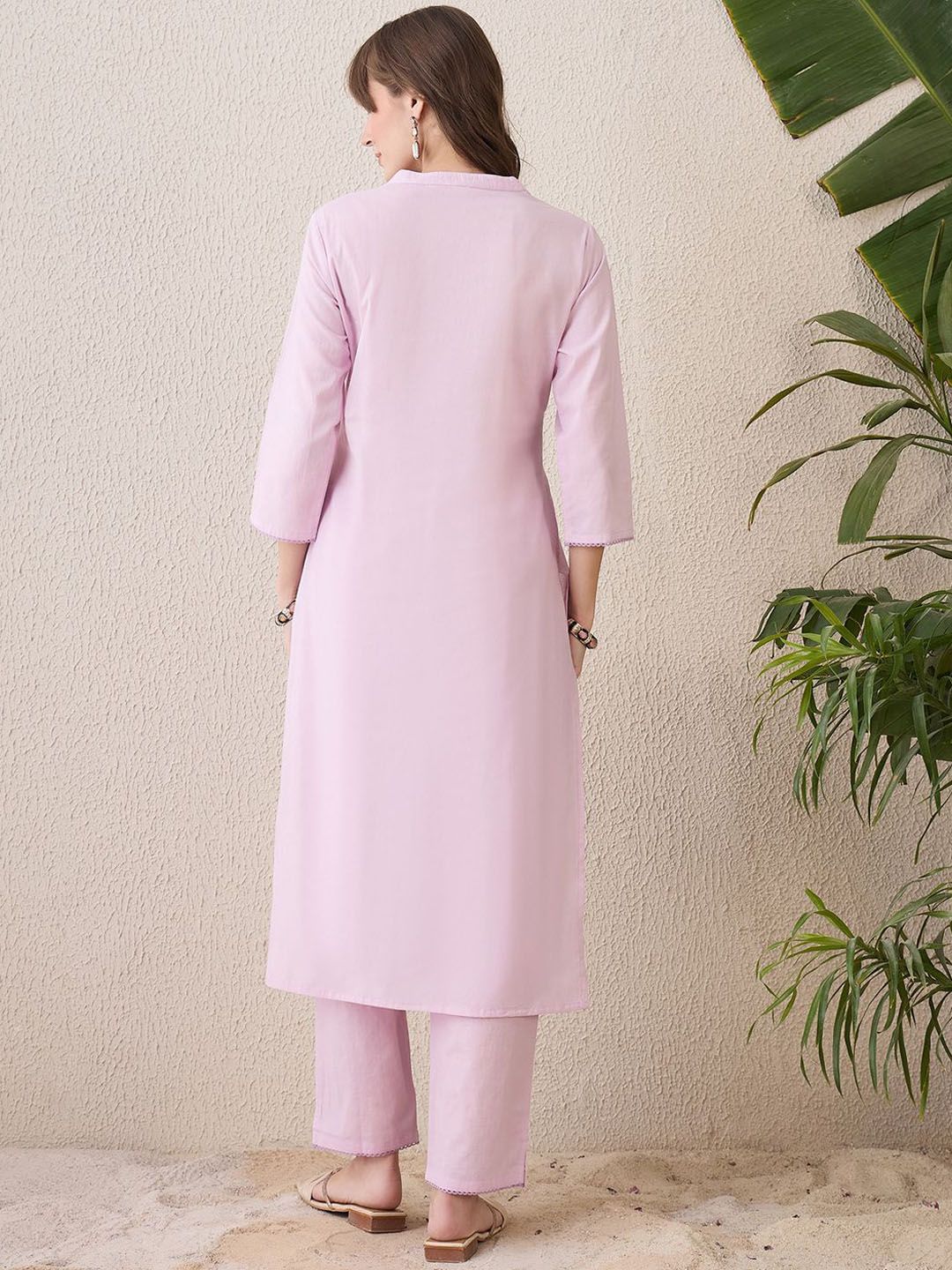 Dhiyona IE Floral Embroidered Mandarin Collar Thread Work Pure Cotton Kurta With Trouser