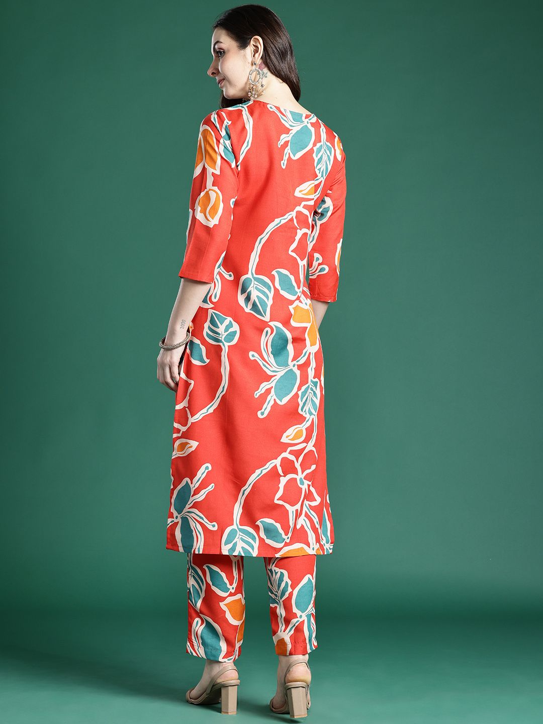 Dhiyona IE Floral Printed Regular Pure Cotton Kurta with Trousers