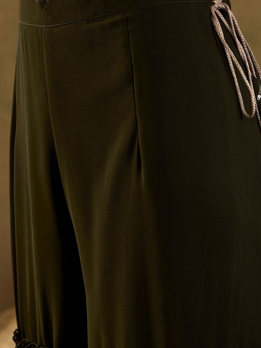 Dhiyona IE Women Ethnic Motifs Embroidered Regular Sequinned Kurta with Sharara & With Dupatta