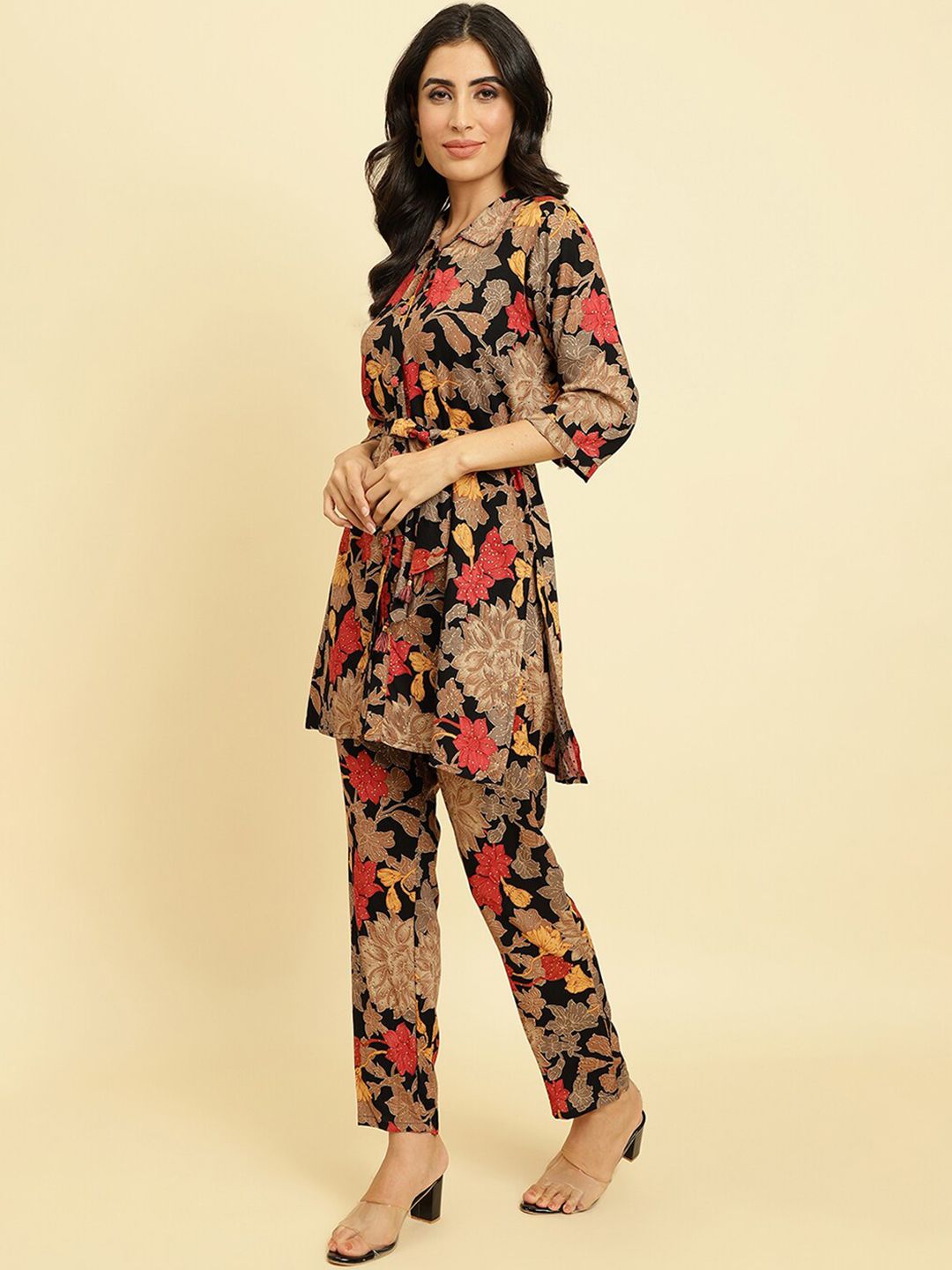 Dhiyona VA Women'sFloral Printed Shirt Collar Fusion Kurta With Trousers