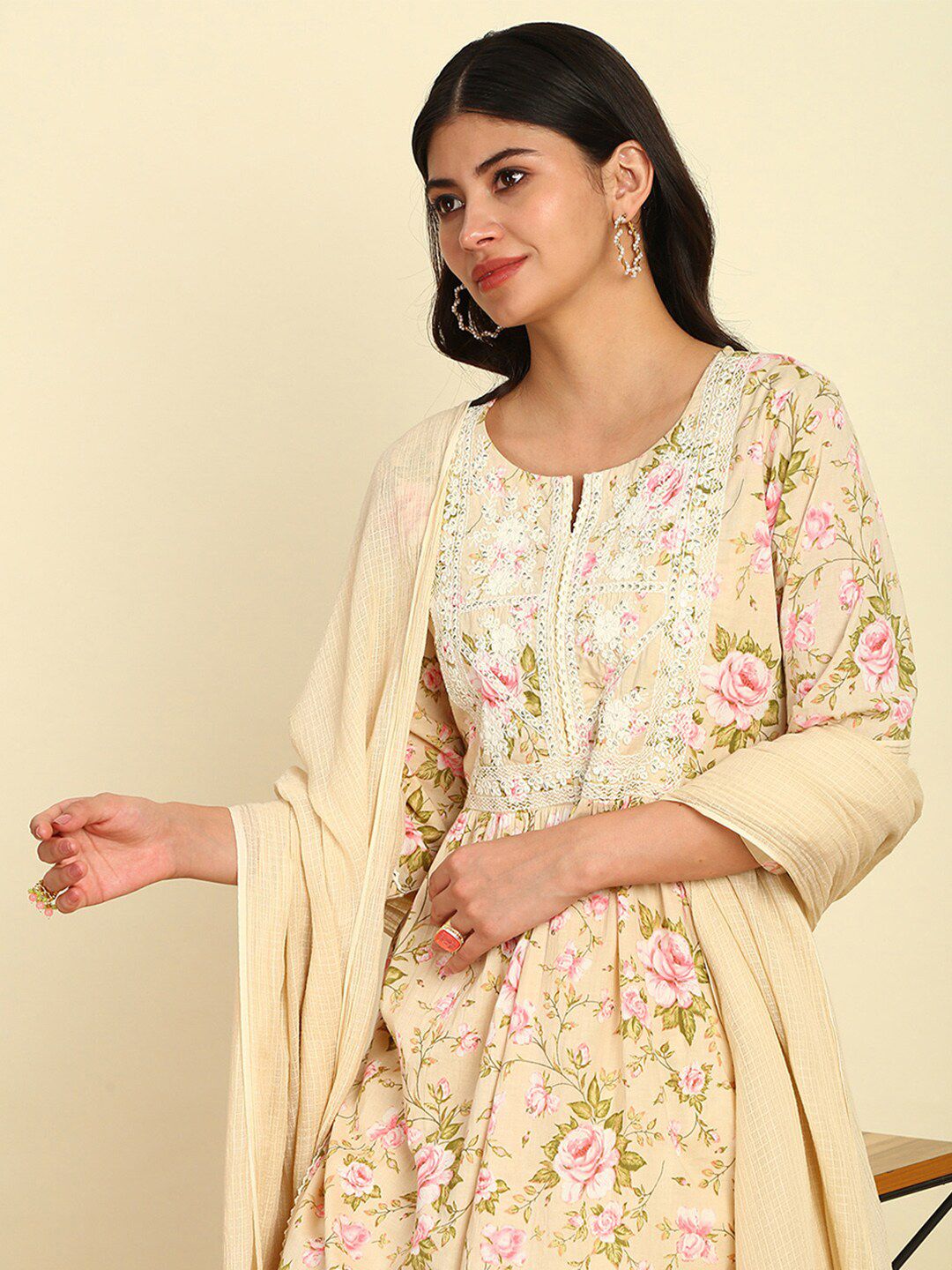 Dhiyona SO Women's Floral Printed Pleated Thread Work Kurta with Palazzo & Dupatta