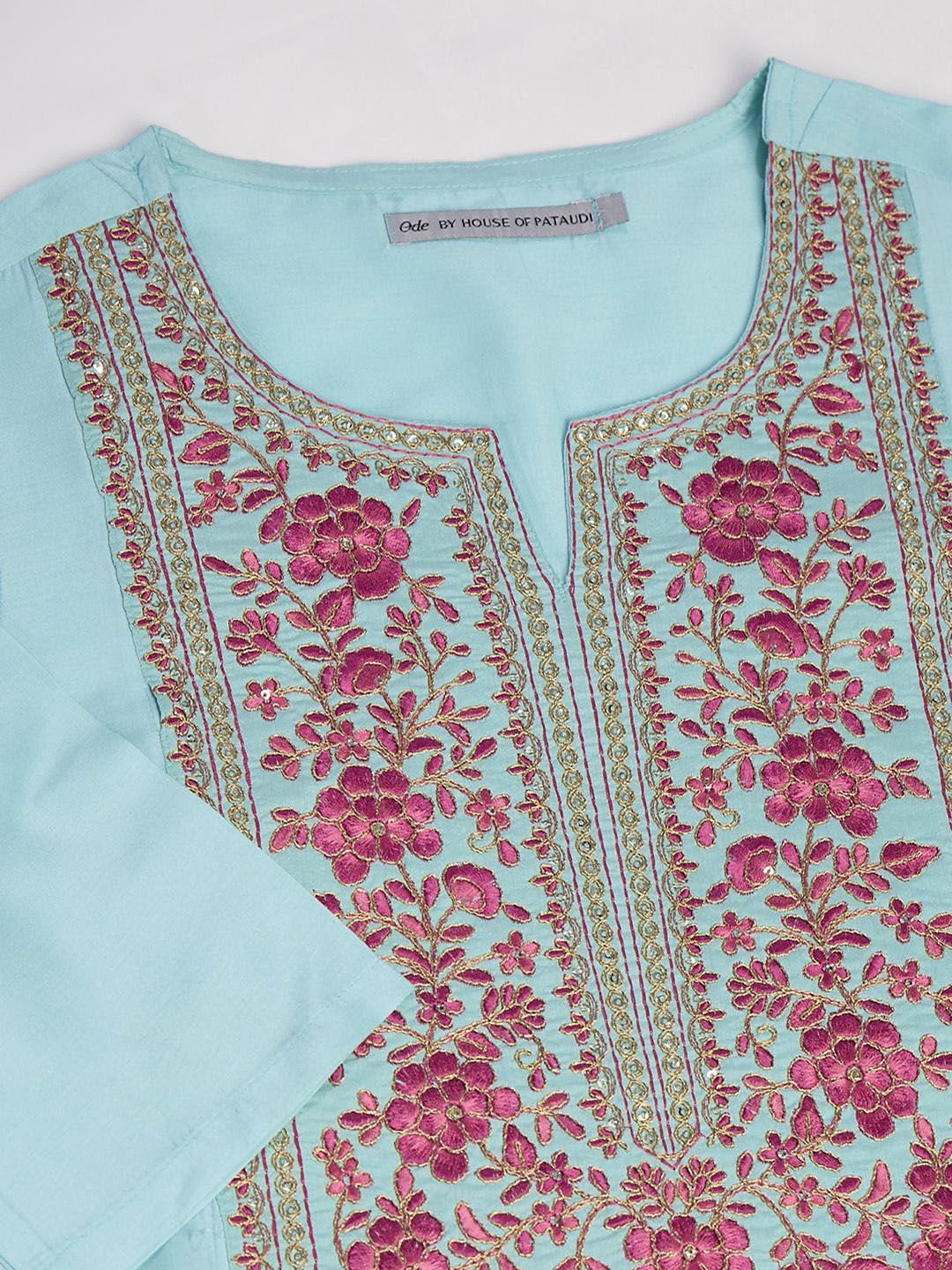Dhiyona OD Floral Embroidered Notch Neck Kurta With Trousers And Dupatta