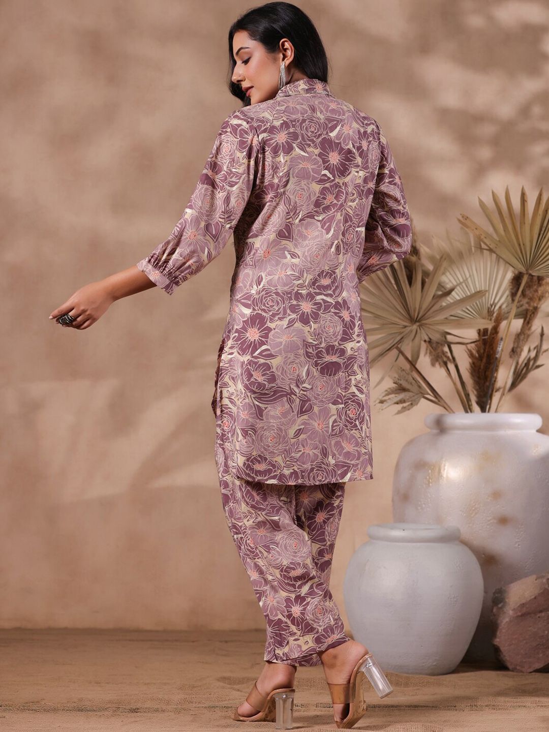 Dhiyona IS Women's Floral Printed Shirt Collar Puff Sleeve Beads and Stones Silk Blend Kurta Set