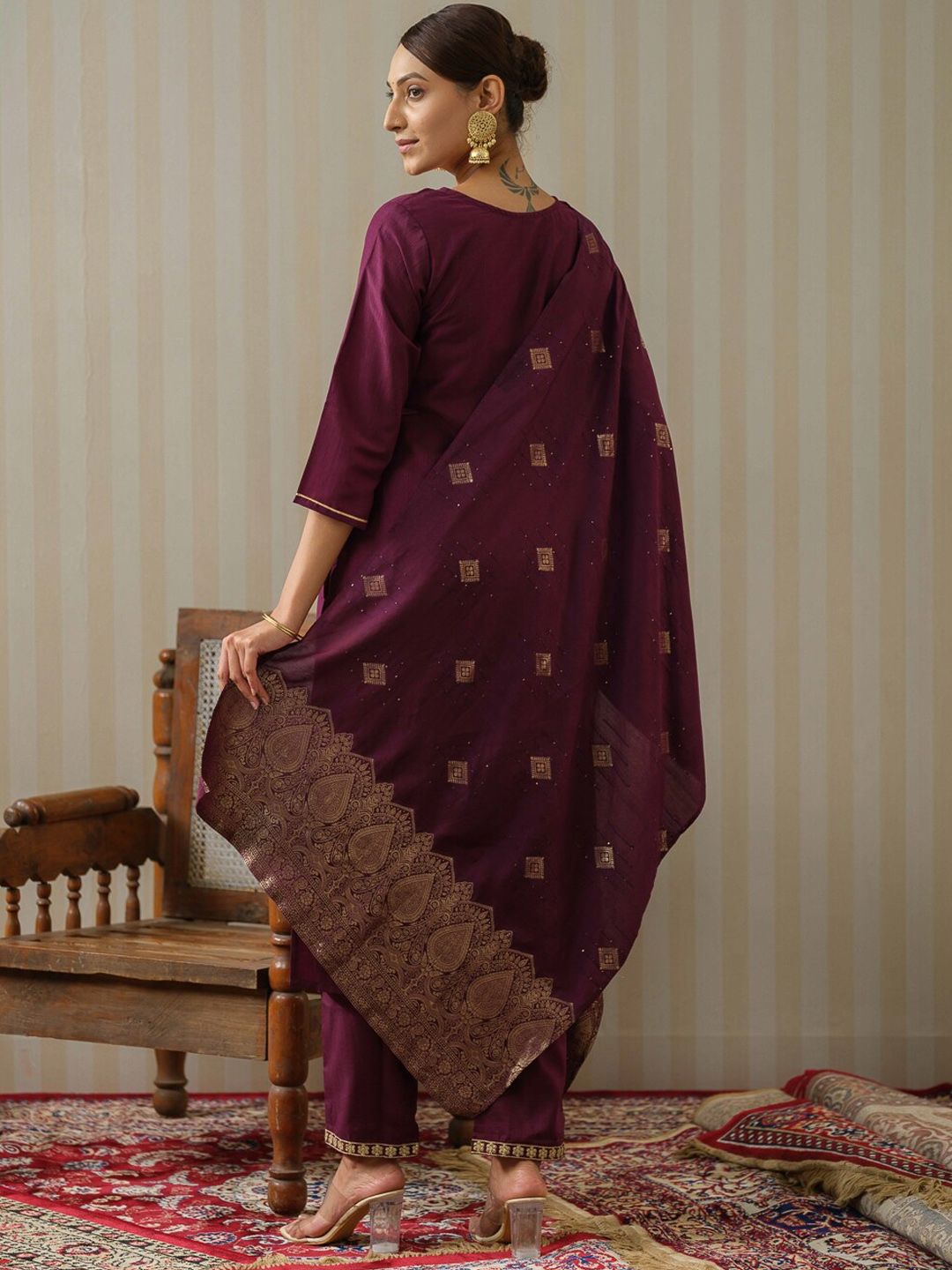 Dhiyona OD Purple Ethnic Motifs Straight Kurta & Trousers With Dupatta