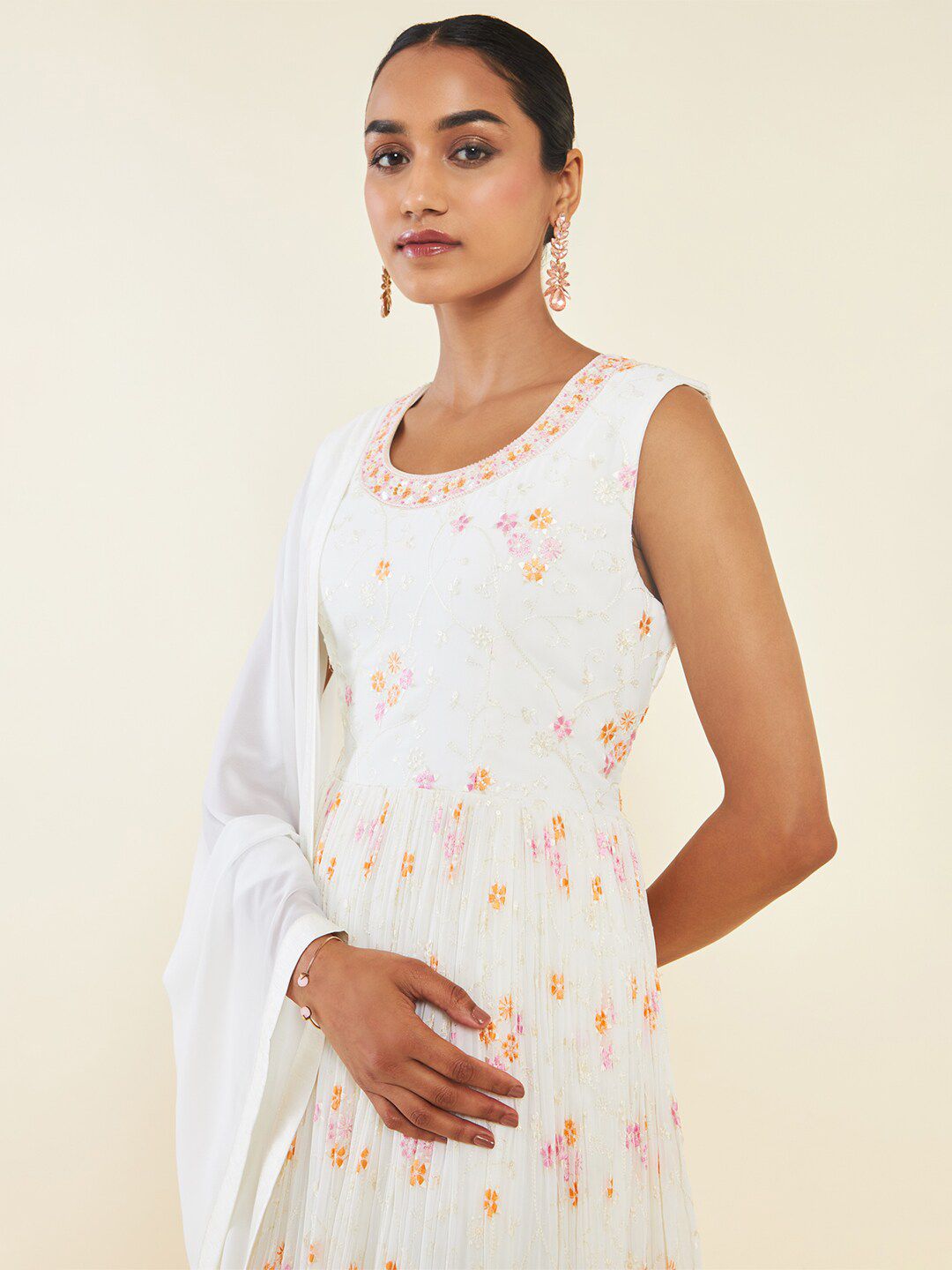Dhiyona SO Women's Off Floral Embroidered Georgette Anarkali Kurta With Leggings And Dupatta