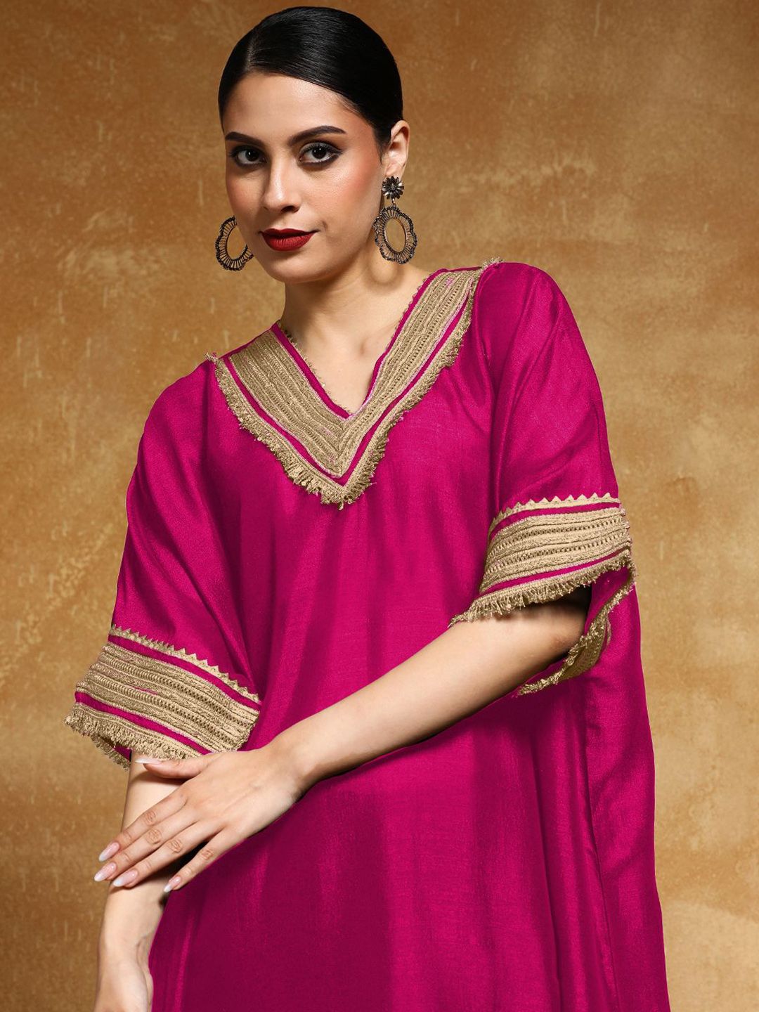 Dhiyona VA Women'sYoke Design Kurta with Trousers