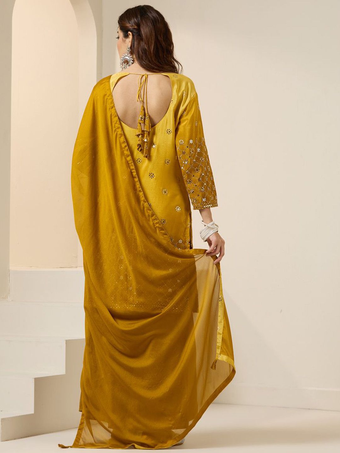 Dhiyona IS Women's Women Floral Printed Regular Kurta with Palazzos & With Dupatta