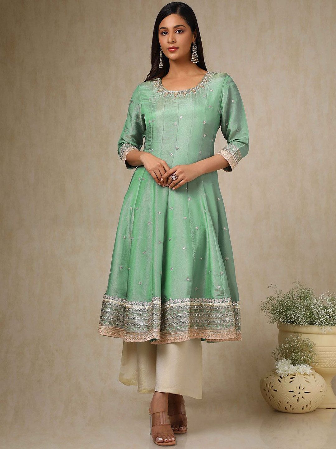 Dhiyona SO Women's Women Floral Embroidered Panelled Sequinned Kurta with Palazzos & With Dupatta