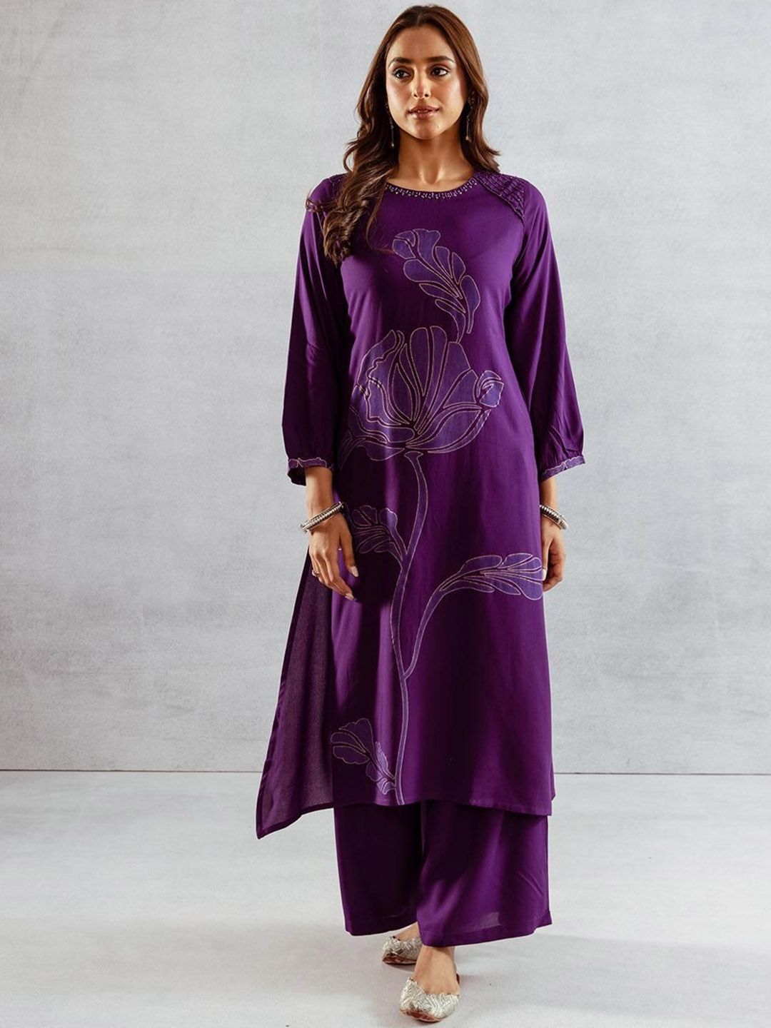 Dhiyona IS Women's Women Floral Printed Sequinned Straight Kurta with Palazzos