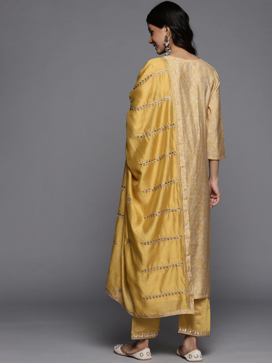 Dhiyona VR Women's Digital Printed Embroidered Kurta With Straight Pant And Embroidered Dupatta