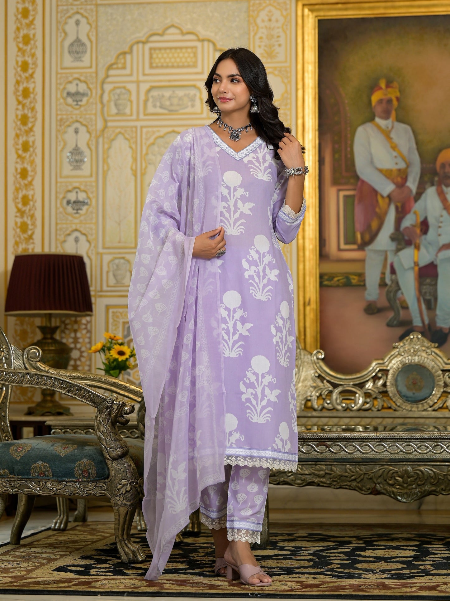 Women Purple Embroidery Viscose Rayon Kurta, Pant And Dupatta Set