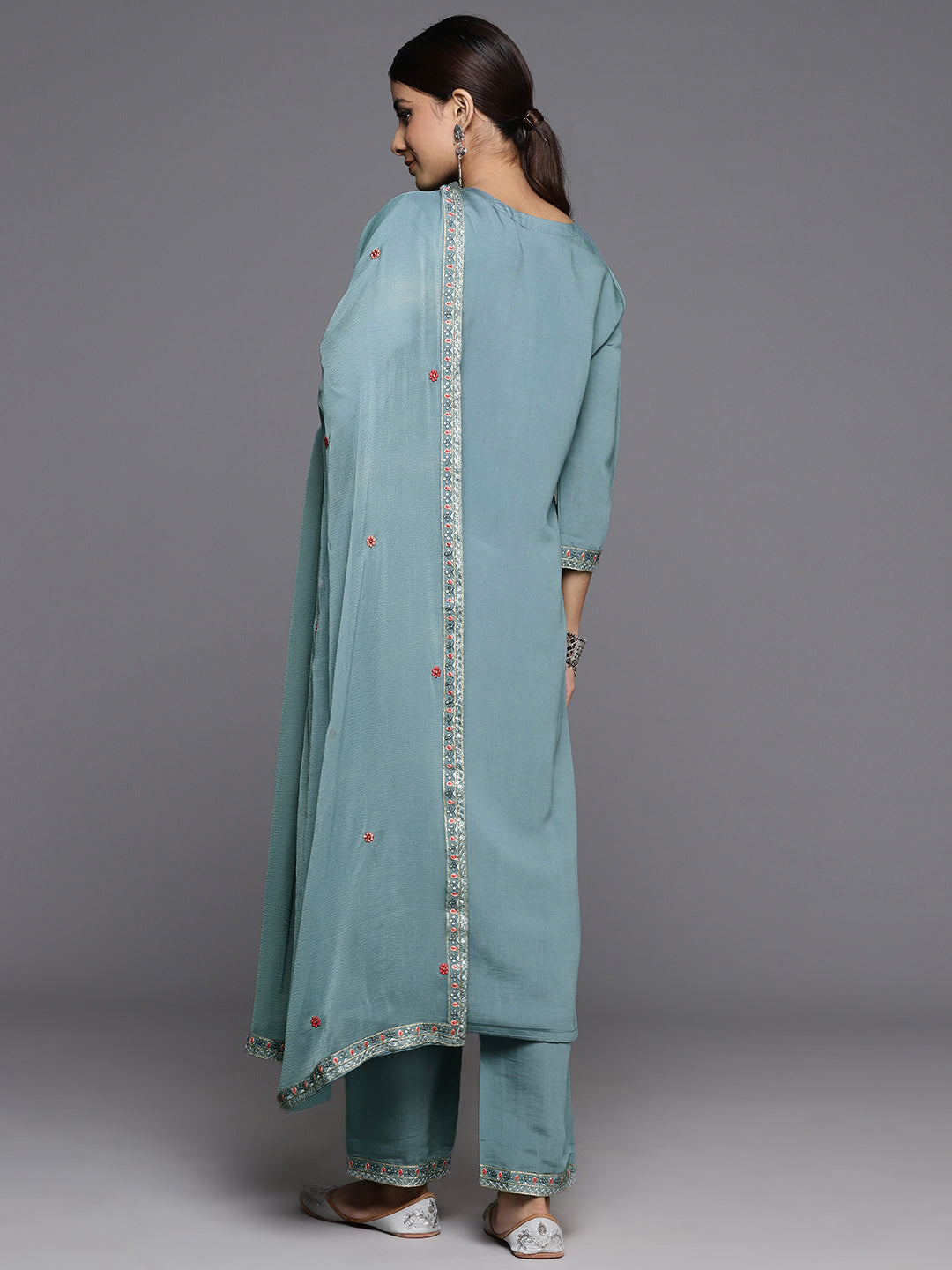 Dhiyona VR Women's Blue Embroidered Straight Kurta Paired With Tonal Bottom And Embroidered Dupatta