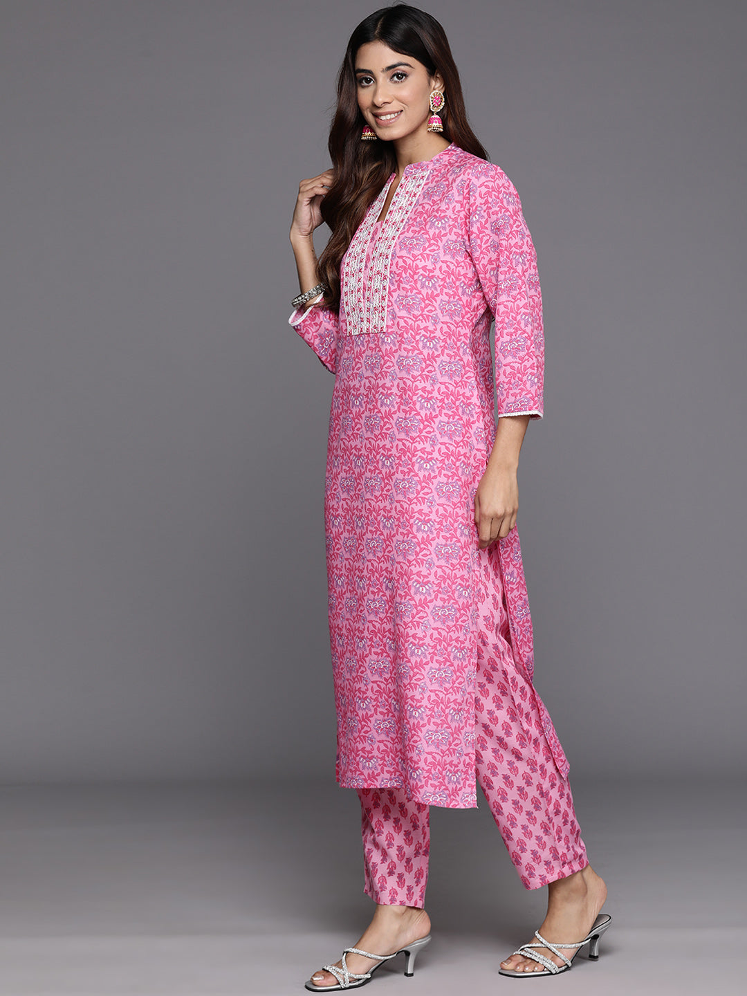 Dhiyona VR Women's Pink Floral Printed Kurta Paired With Bottom & Dupatta
