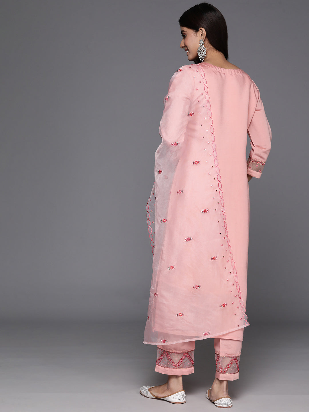 Dhiyona VR Women's Peach Embroidered Straight Kurta Paired With Tonal Bottom And Organza Embroidered Dupatta