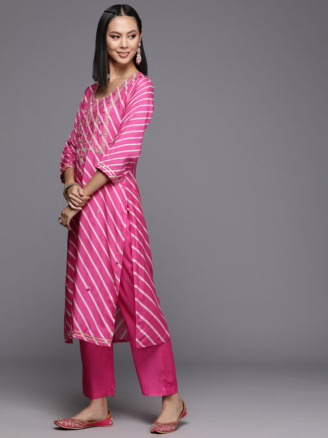 Dhiyona VR Women's Pink Pure Fabric, Lehariya Embroidered Straight Kurta Paired With Tonal Bottom And Dupatta